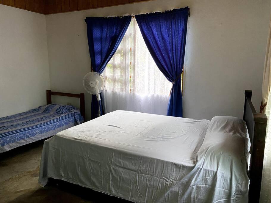 Casa Briza Pension Nicoya Buitenkant foto